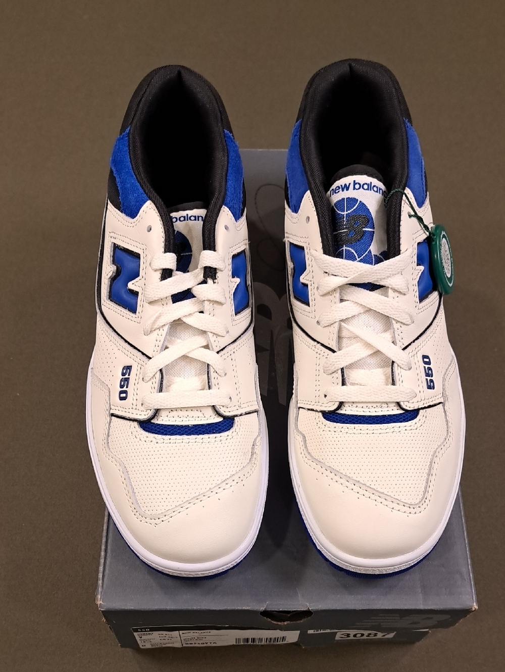 New Balance 550 - Color: Sea Salt/Team Royal - Size: Men 9 - Picture 2 of 11